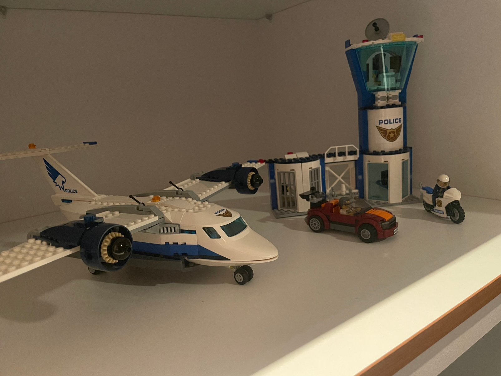 60210 LEGO City Luchtpolitie luchtmachtbasis, Ophalen of Verzenden, Zo goed als nieuw