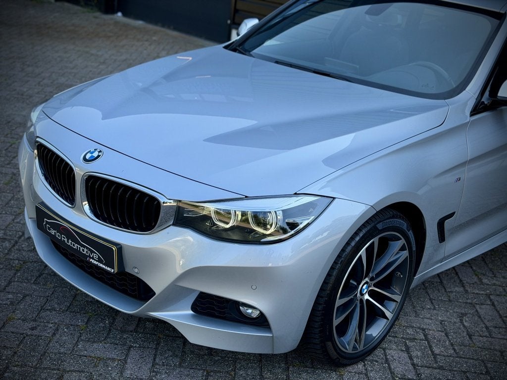 BMW 3-serie Gran Turismo 330i xDrive M-SPORT PANO|H/K|KEYLES, Auto's, BMW, Euro 6, 4 cilinders, 252 pk, Origineel Nederlands