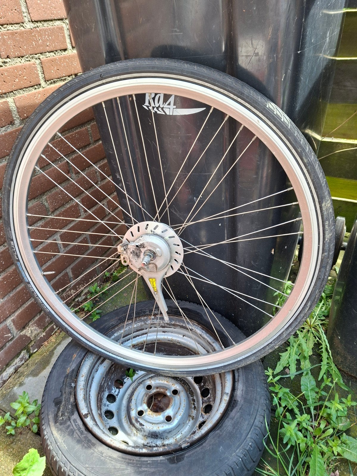 Shimano Nexave HB-IM70 Voorwiel met Schwalbe Band, Fietsen en Brommers, Fietsonderdelen, Wiel, Gebruikt, Elektrische fiets, Ophalen of Verzenden