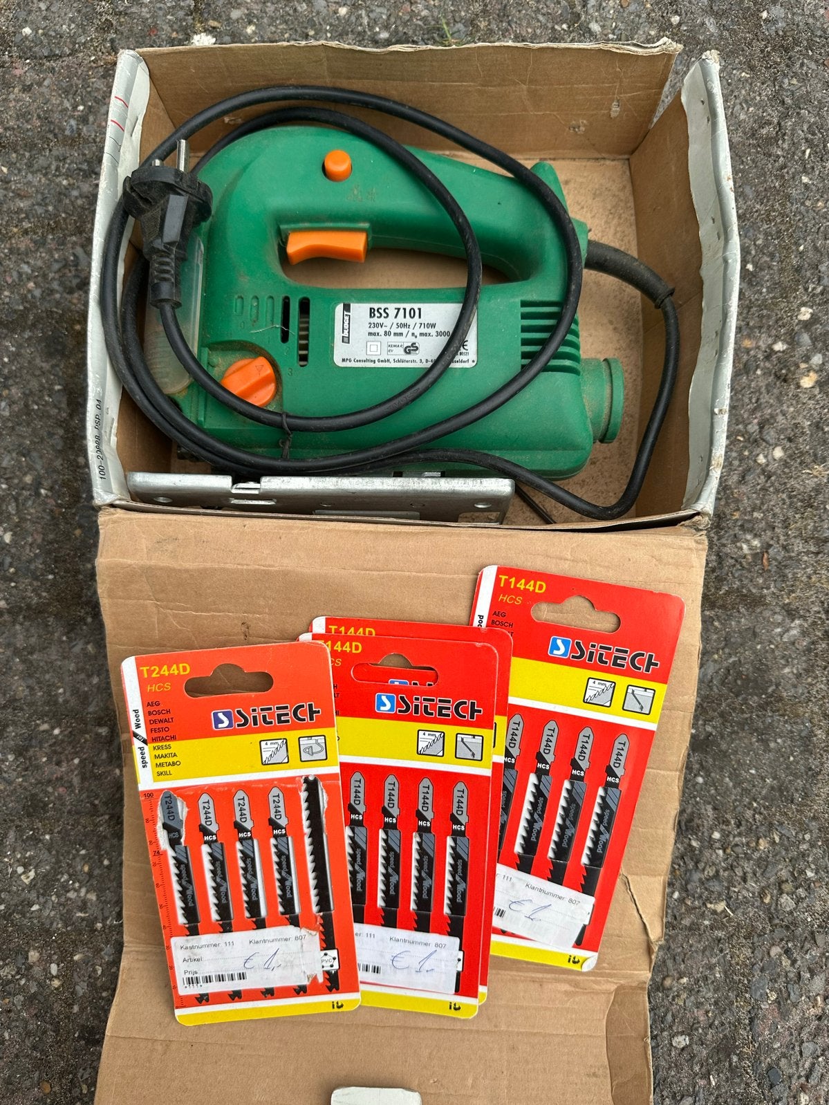 Decoupeerzaag Budget BSS 7101 met zaagjes, Gebruikt, 600 tot 1200 watt, Ophalen of Verzenden, Decoupeerzaag