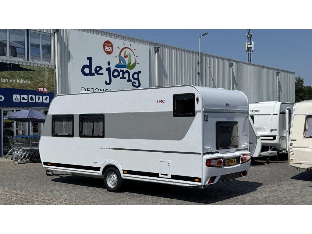 LMC Sassino 470 K Stapelbed -, Standaardzit, Dwarsbed, Bedrijf, 5 tot 6 meter