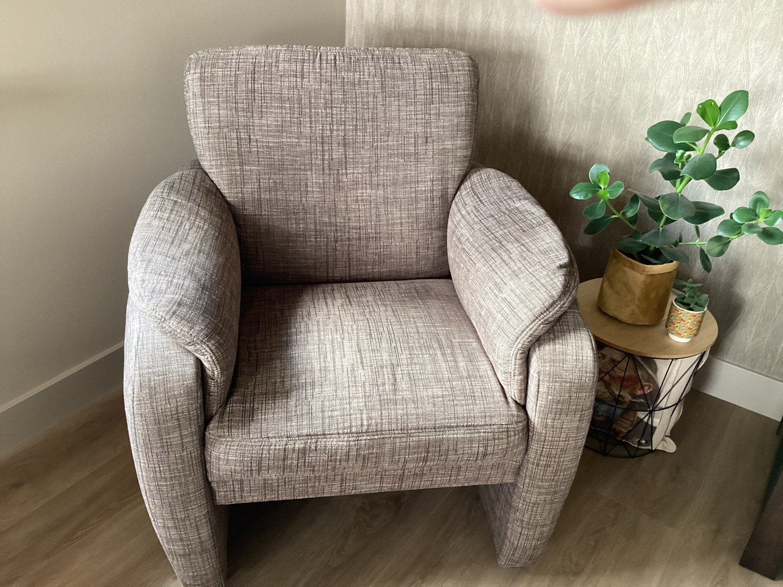 Comfortabele fauteuil in bruin/beige taupe stof, Ophalen, Gebruikt, Stof, 75 tot 100 cm