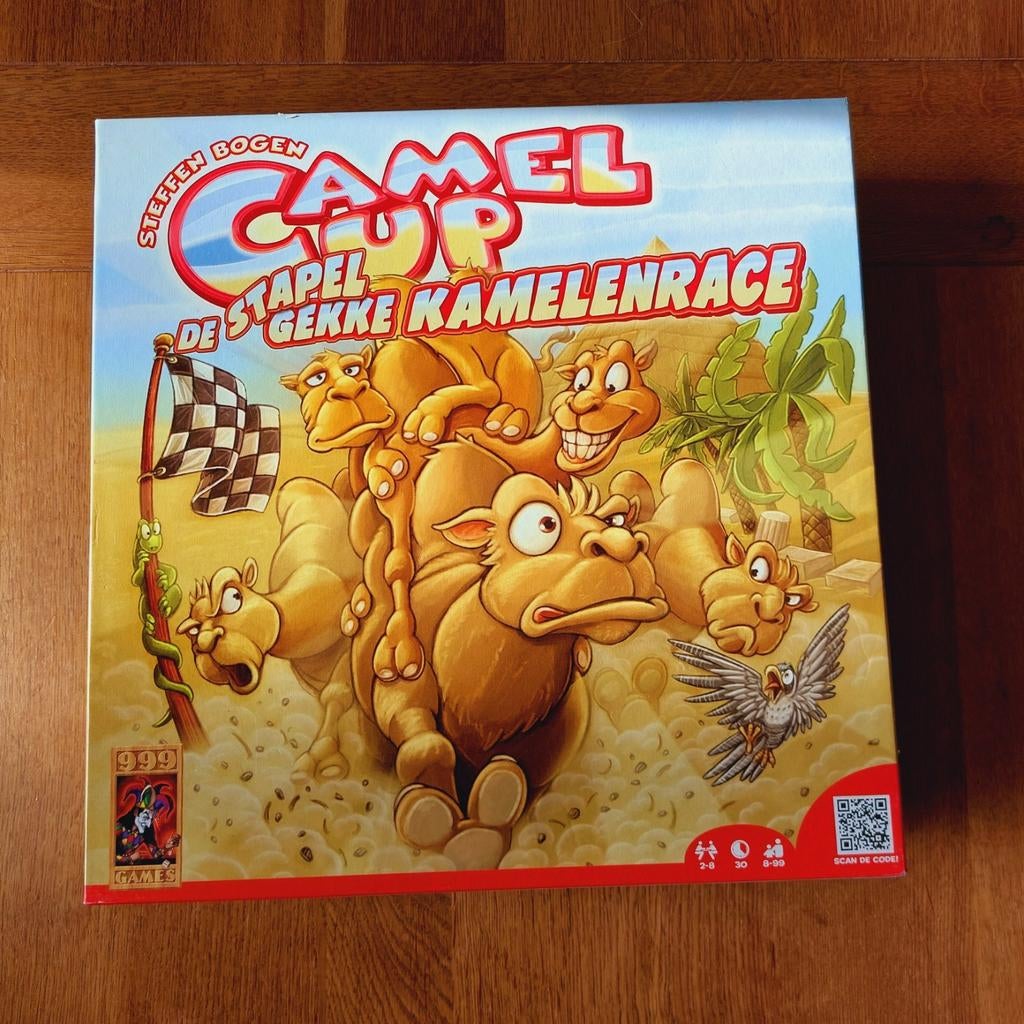 Camel Up bordspel  van 999 Games, Hobby en Vrije tijd, Gezelschapsspellen | Bordspellen, Vijf spelers of meer, Ophalen of Verzenden