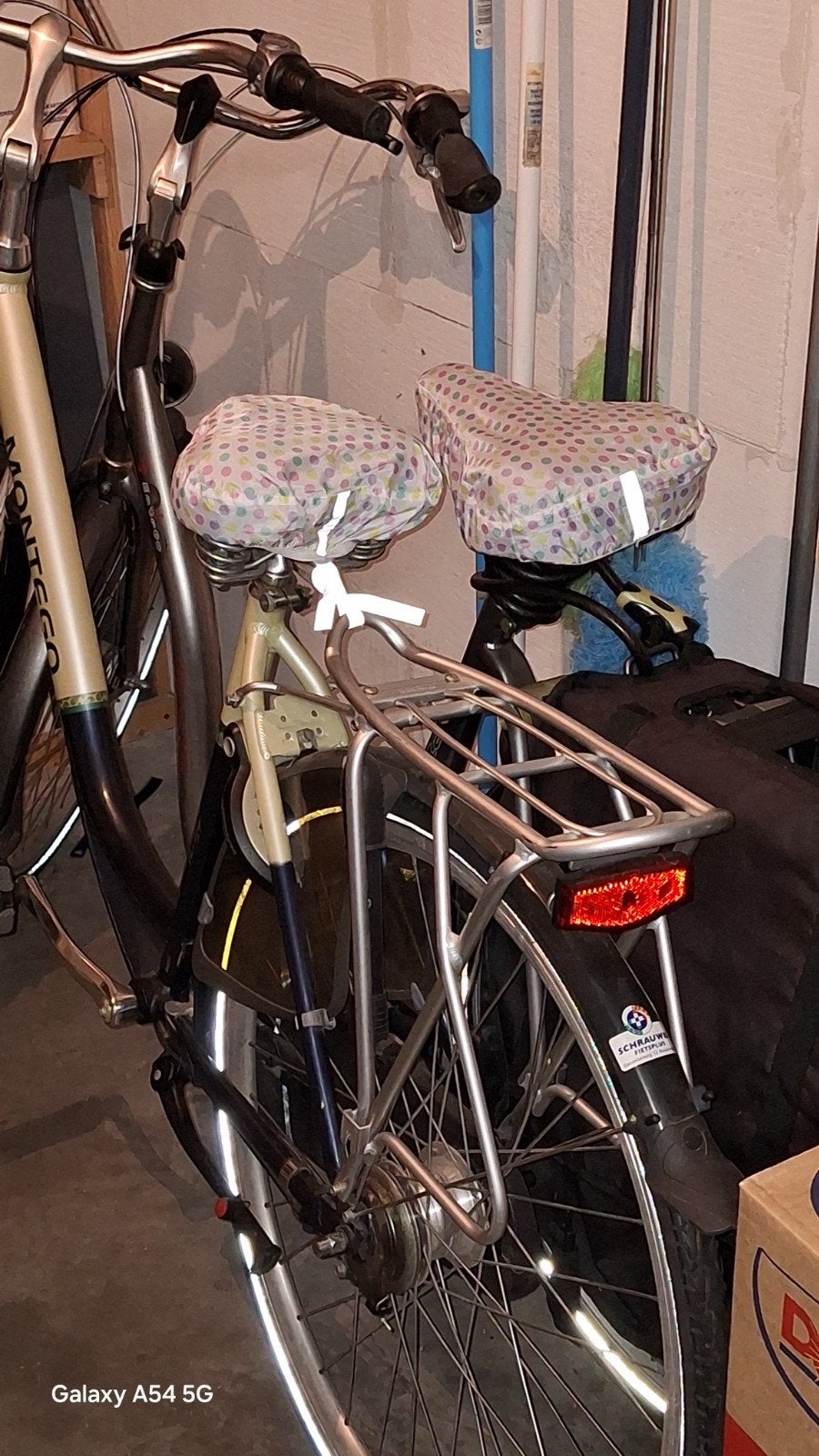 Montego damesfiets met versnellingen en bagagedrager, Fietsen en Brommers, Terugtraprem, Versnellingen, Ophalen, Overige merken