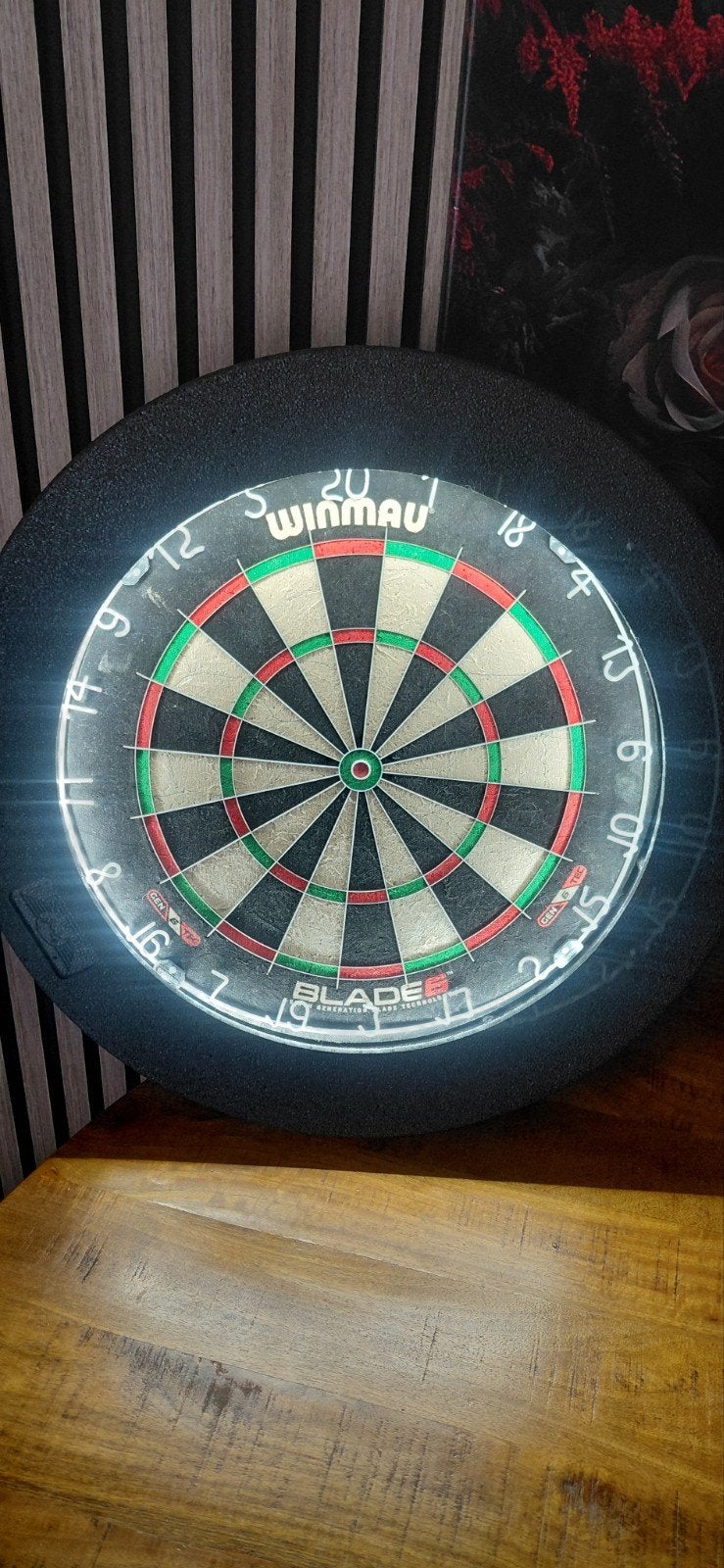 Winmau Dartbord Blade 6 - Zo goed als nieuw, Sport en Fitness, Ophalen of Verzenden