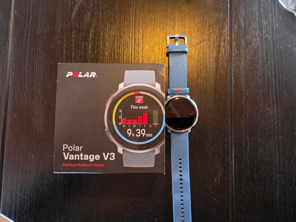 Polar Vantage V3 - Compleet in doos met accessoires, Sieraden, Tassen en Uiterlijk, Sporthorloges, Gebruikt, IOS, Ophalen of Verzenden