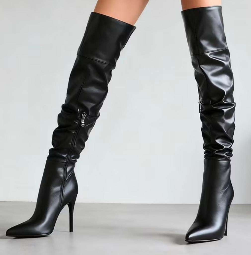 Nieuwe Zwarte Overknee Laarzen met Hoge Hak mt45, Hoge laarzen, Zwart, Nieuw, Ophalen of Verzenden