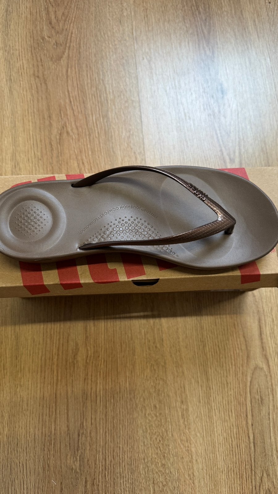 FitFlop iQushion slippers bronze maat 38 NIEUW, Ophalen of Verzenden, Nieuw