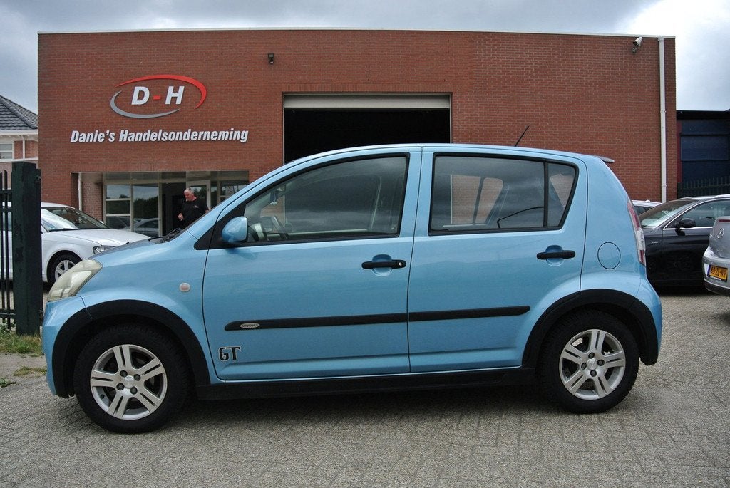 Daihatsu Sirion 2 1.0-12V Trend inruil mogelijk nap, Auto's, Daihatsu, Voorwielaandrijving, Gebruikt, Blauw, Bedrijf