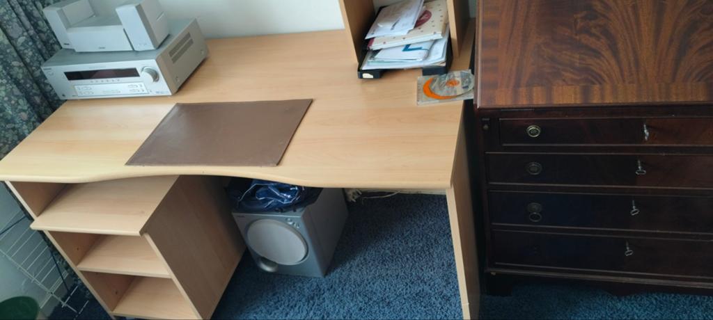 Bureau + Kastjes + verhoging!, Ophalen