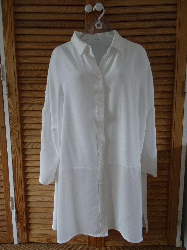 OPUS lange overhemdblouse mt 42, Verzenden, Wit, Maat 42/44 (L), Zo goed als nieuw