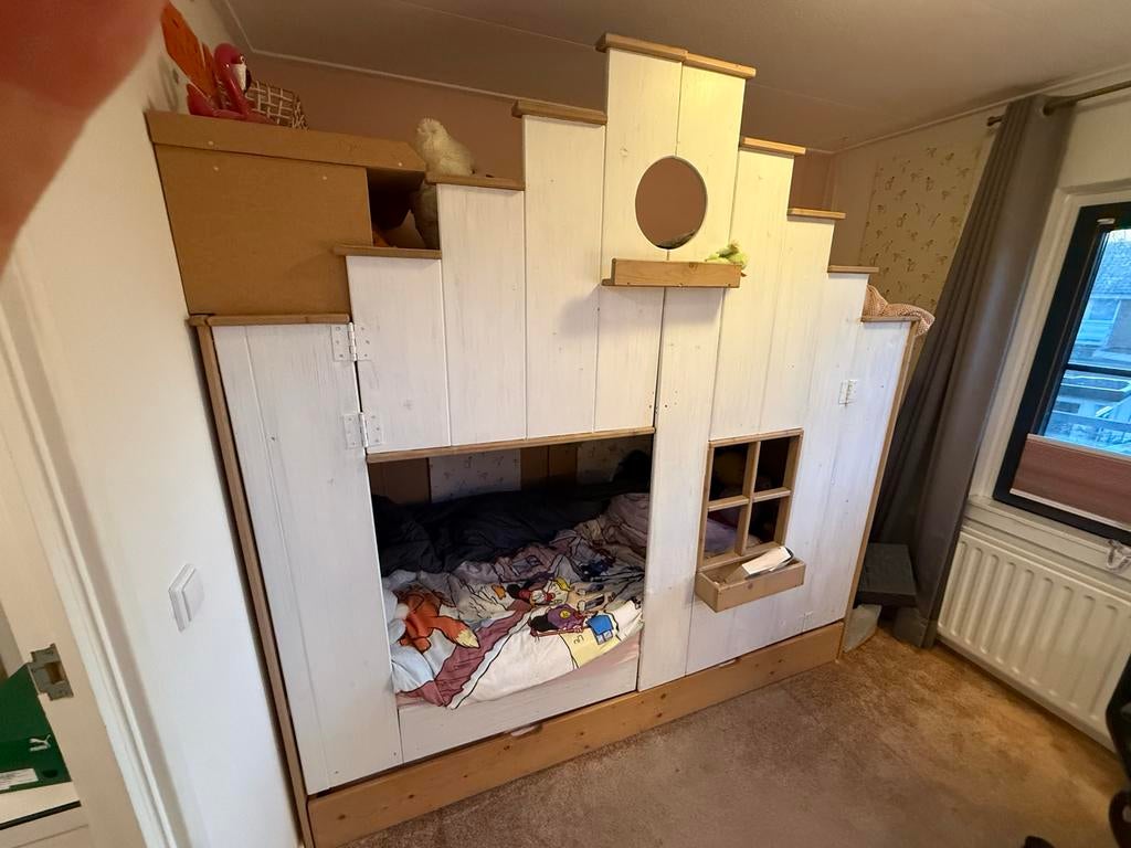 Kinderbed met 2 logeerplekken, massief hout, demontabel, Kinderen en Baby's, Kinderkamer | Bedden, Ophalen, 85 tot 100 cm, Gebruikt