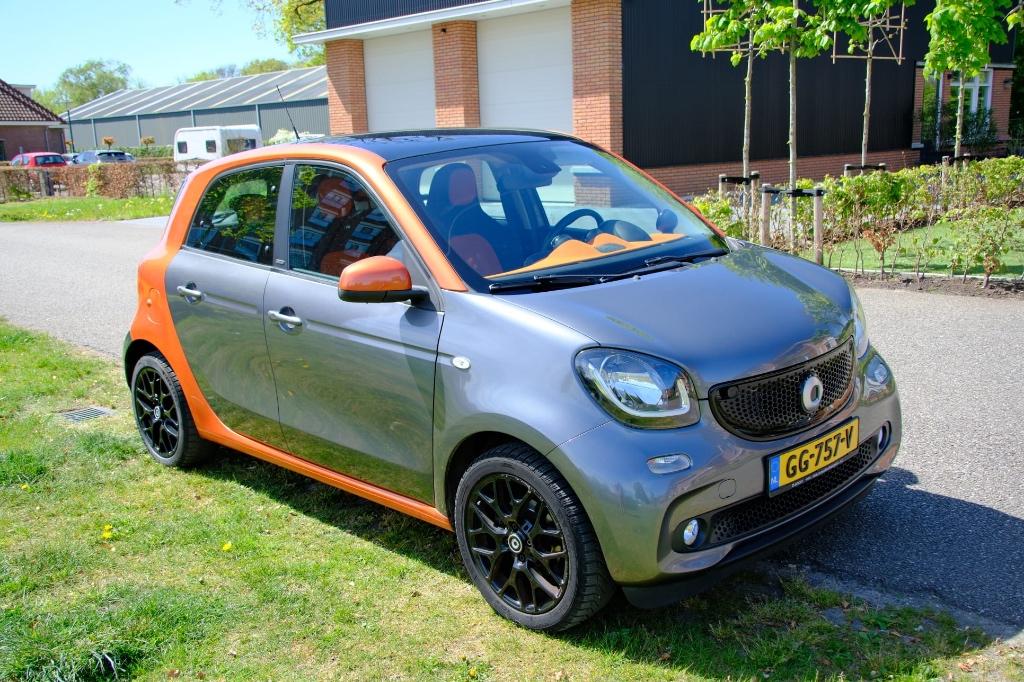 Smart ForFour 1.0 52KW 2015 Grijs, Auto's, Smart, Particulier, ForFour, ABS, Automatische klimaatregeling, Bluetooth, Centrale vergrendeling