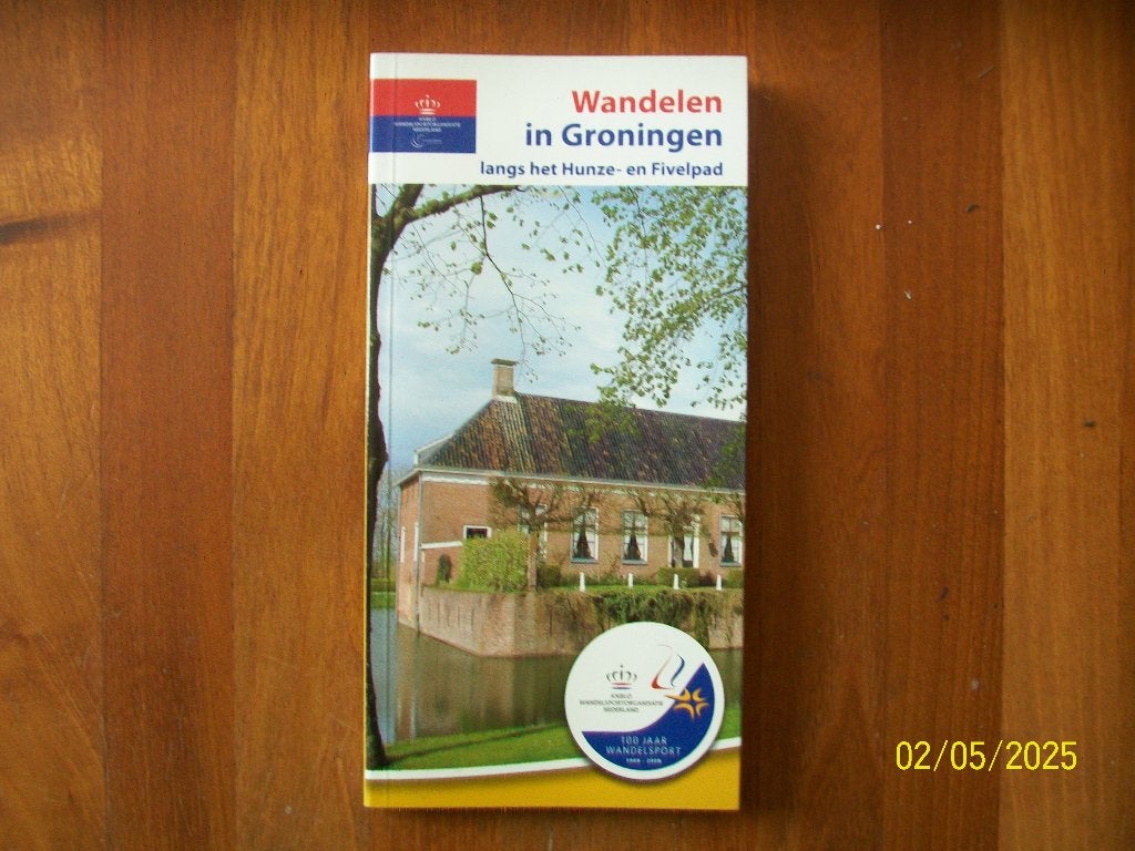 Wandelen in Groningen - Hunze en Fivelpad ( KNBLO), Overige merken, Zo goed als nieuw, Benelux, Fiets- of Wandelgids