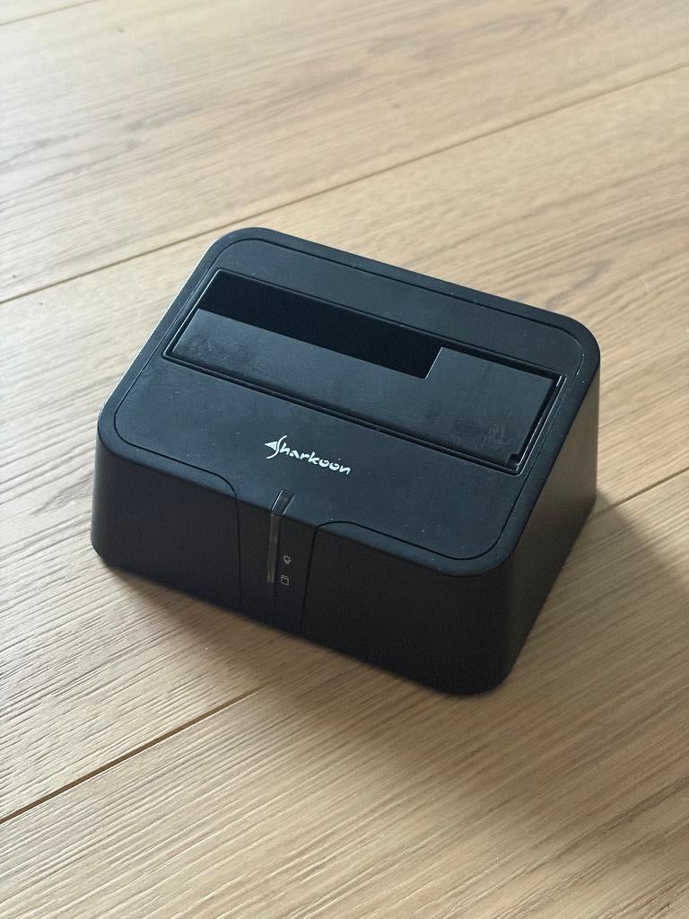 Sharkoon SATA QuickPort XT, Sharkoon, Ophalen of Verzenden, Docking station, Gebruikt