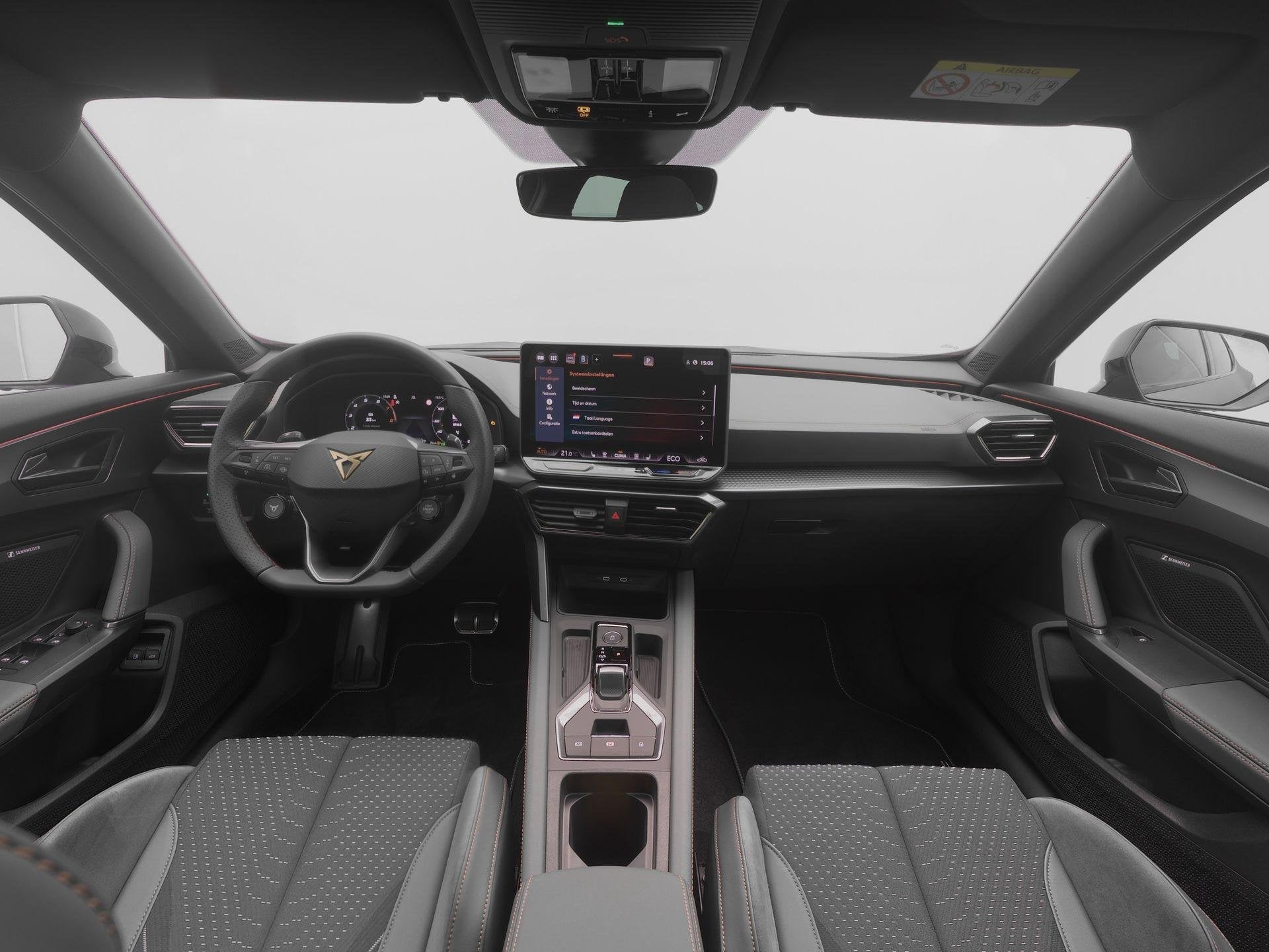 Cupra Formentor 1.5 TSI e-Hybrid 272pk VZ Extreme | Panorama, Auto's, Euro 6, 4 cilinders, 150 min, 26 kWh