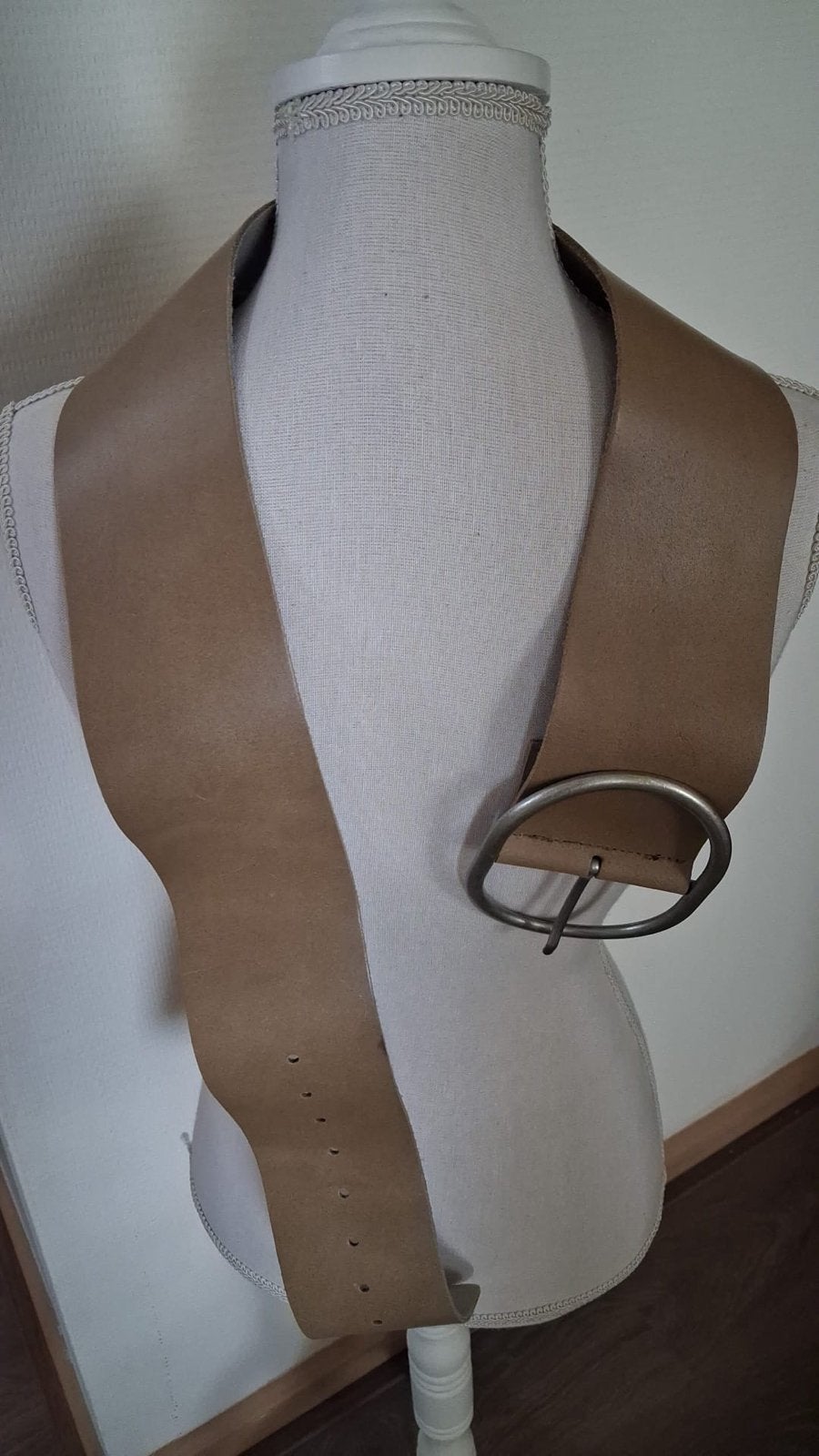 Brede leren tailleriem met grote gesp, Kleding | Dames, Riemen en Ceinturen, Echt leder, 90 tot 100 cm, Tailleriem, Ophalen of Verzenden