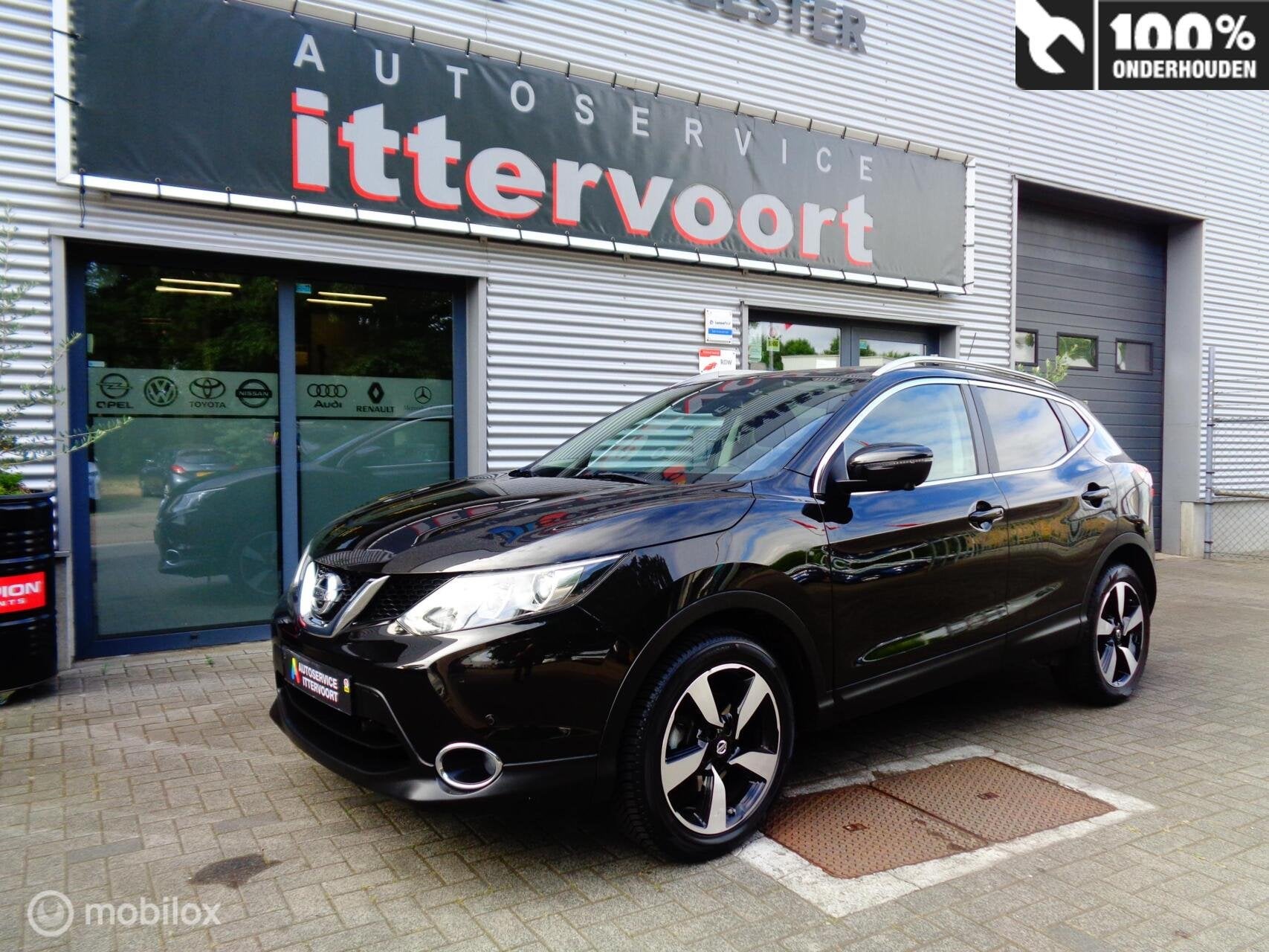 Nissan Qashqai 1.2 Premier Edition /Nav,cam,trekh., Auto's, Nissan, Euro 5, Stof, Gebruikt, Zwart