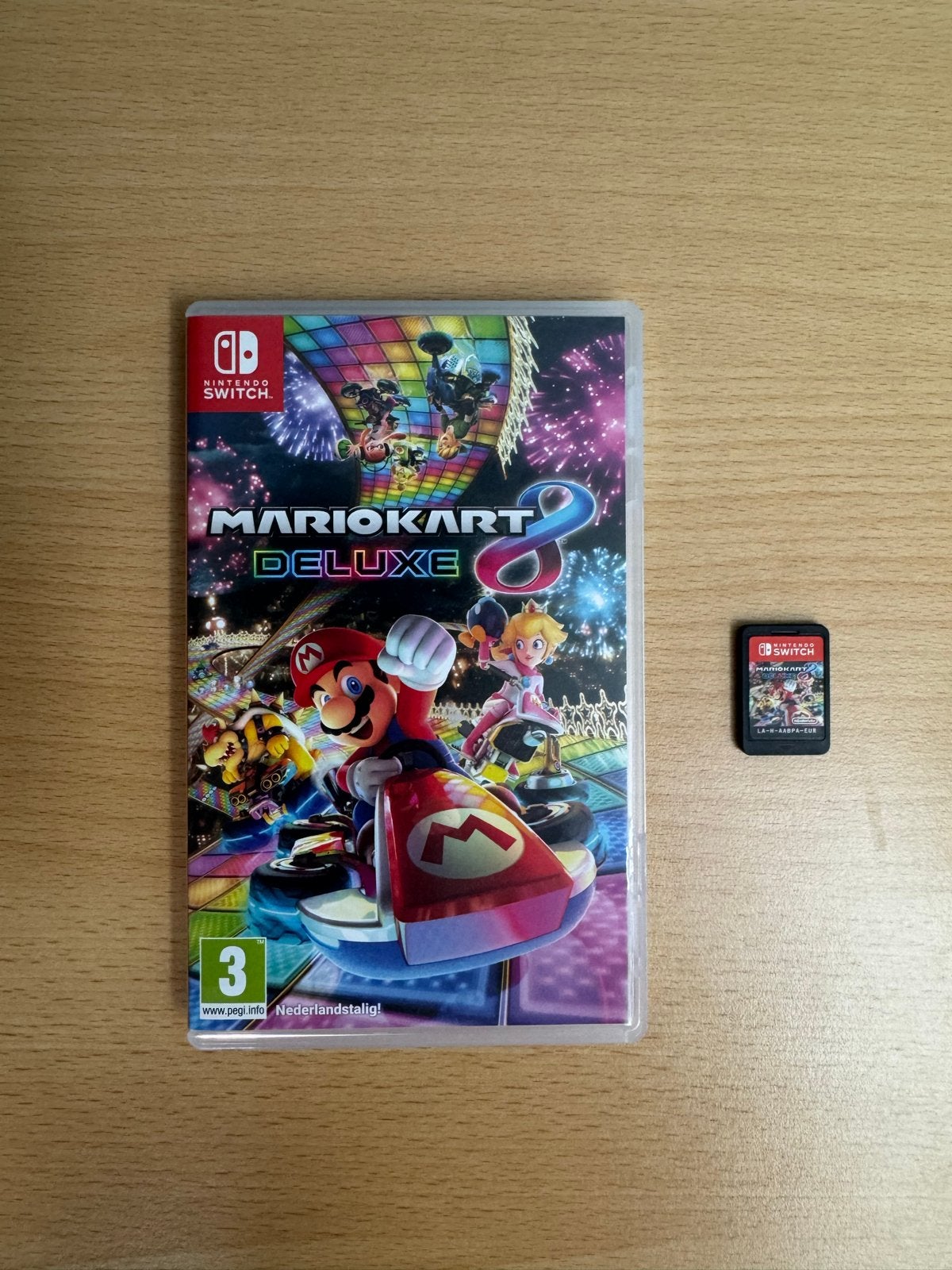 Mario Kart 8 Deluxe - Nintendo Switch, Racen en Vliegen, Eén computer, Ophalen of Verzenden, Zo goed als nieuw