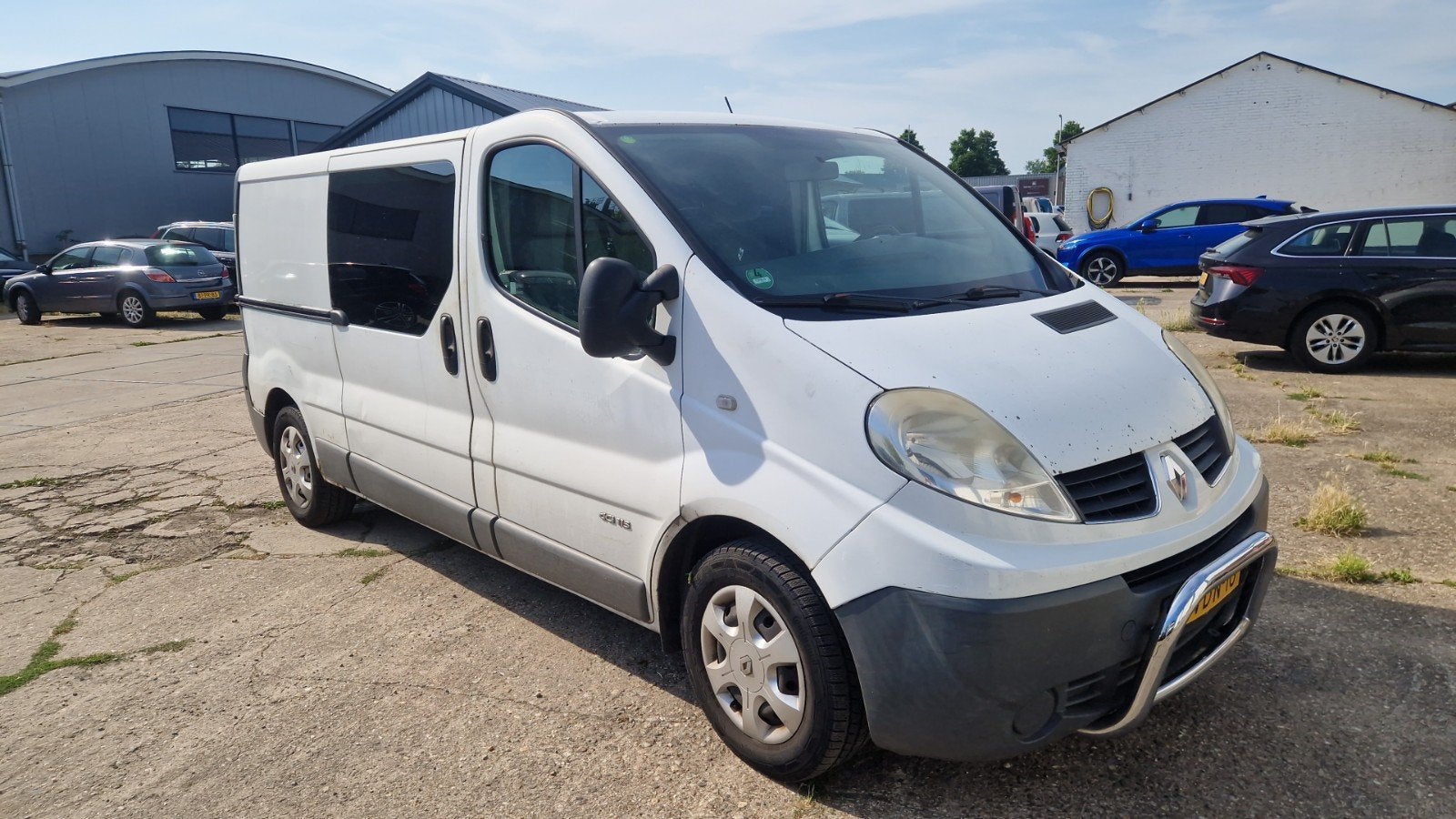 Renault Trafic L2H1 2.0 cdti airco 6 persoons dubbel cabine, Auto's, Bestelauto's, Stof, 1995 cc, 4 cilinders, Renault