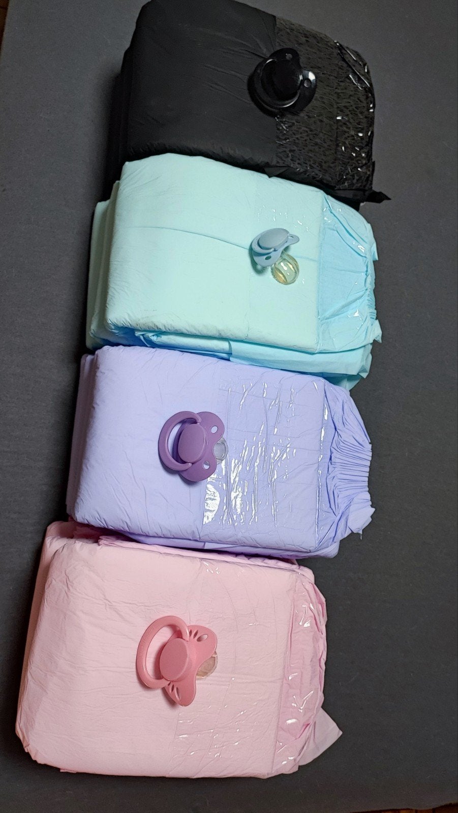te koop set van 4 x abdl spenen en 16 dikke abdl luiers, Verzenden, Nieuw, Overige typen
