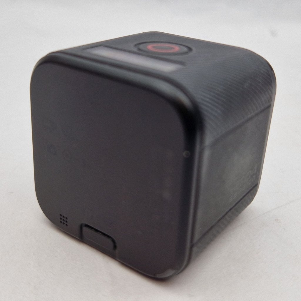 Foto 4 van Gopro hero 4 session incl accessories Nu voor €119.99