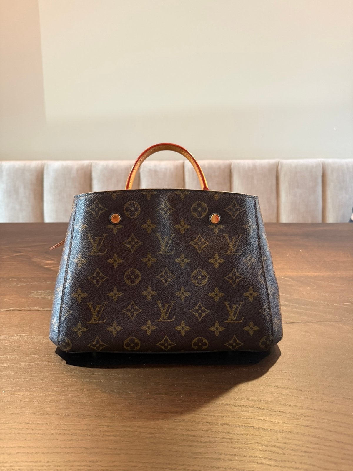 Louis Vuitton Montaigne BB Monogram (ref M41055), Ophalen of Verzenden, Zo goed als nieuw, Bruin, Handtas