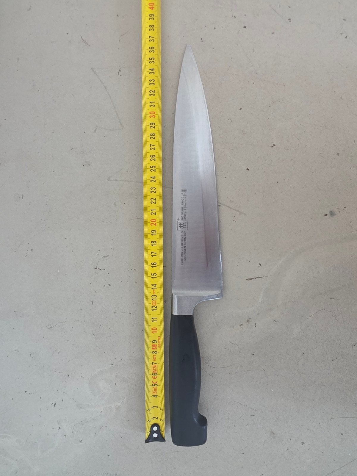 Zwilling J.A. Henckels koksmes 230mm, Huis en Inrichting, Keuken | Keukenbenodigdheden, Gebruikt, Overige typen, Overige merken