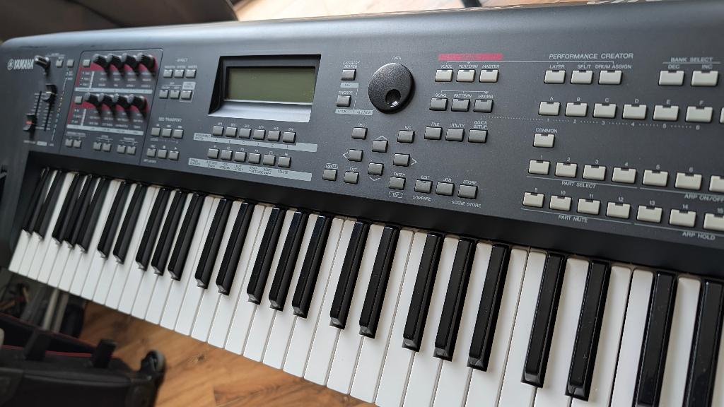 Yamaha MOXF6 1GB + Yamaha draagtas, Ophalen, Met midi-aansluiting, Yamaha, 61 toetsen