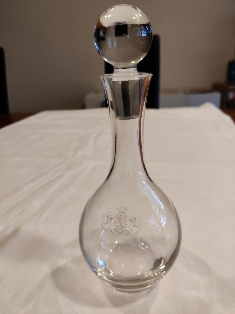 Glazen stolp flesje met gegraveerd wapen, Antiek en Kunst, Antiek | Glas en Kristal, Ophalen of Verzenden