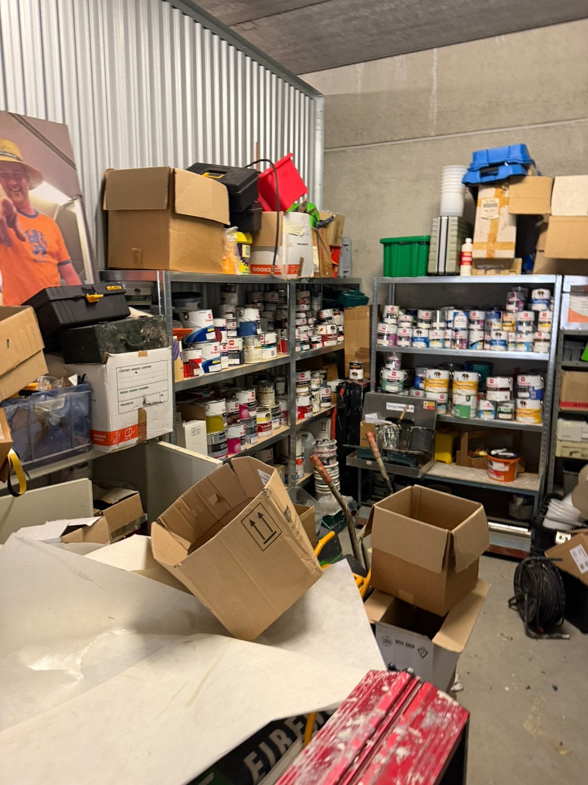 Vanwege beëindiging schildersbedrijf verf gratis op te halen, Ophalen, Gebruikt, Overige typen