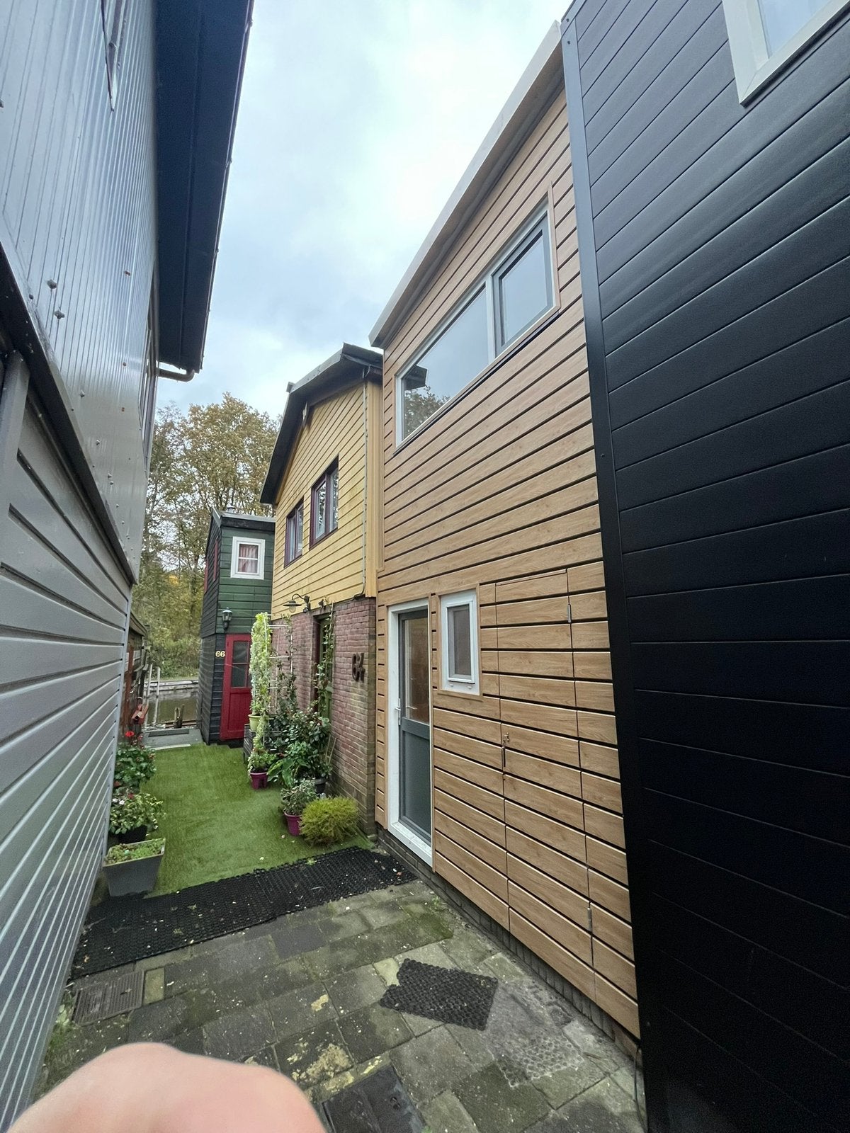 Tinyhouse/ studio. Vakantiehuis met eigen keuken en douche