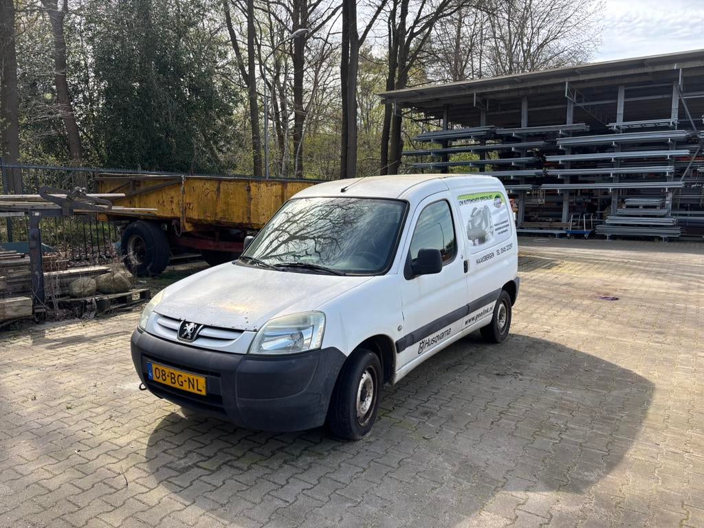 Peugot partner caddy bj 2003, Voorwielaandrijving, 4 cilinders, Wit, Origineel Nederlands