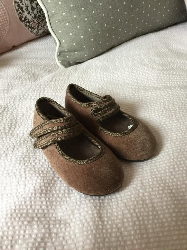 Zara Baby schoentjes met klittenband,maat 18.Nieuwstaat, Kinderen en Baby's, Babykleding | Schoentjes en Sokjes, Schoentjes, Meisje