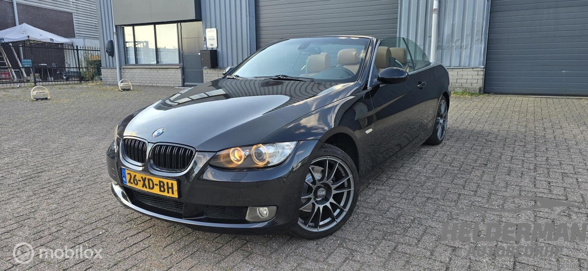 BMW 320i Cabrio Executive Automaat|Leder|Stoelverwarming, Auto's, Automaat, 4 cilinders, Cabriolet, 4 stoelen