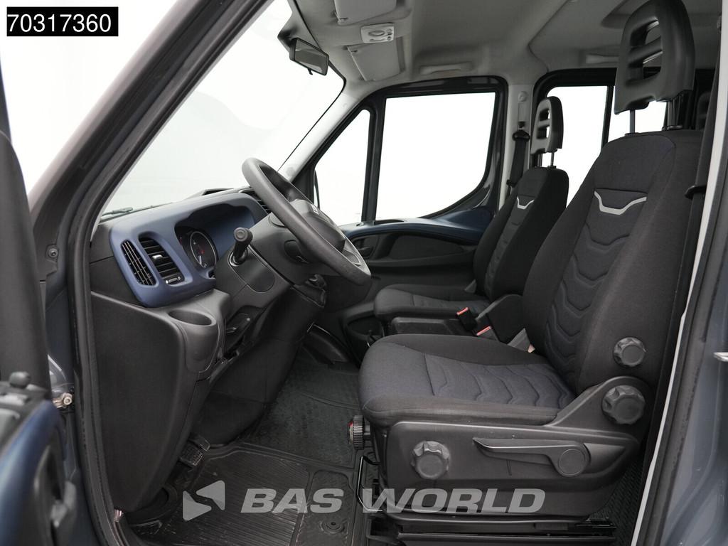 Iveco Daily 35C18 3.0L Automaat Dubbel Cabine Open Laadbak D, Auto's, Bestelauto's, Automaat, Stof, Gebruikt, Euro 6