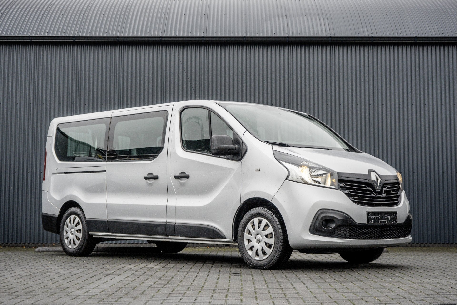 Renault Trafic Passenger *1.6 dCi 9-Pers L2H1 | Incl. BPM, B, Voorwielaandrijving, Stof, Gebruikt, USB
