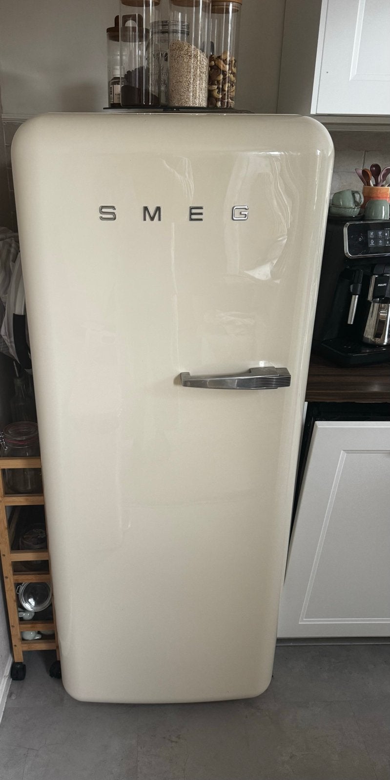 SMEG Koelkast - Crème - Retro Design, Witgoed en Apparatuur, Ophalen, 150 tot 200 liter, Zo goed als nieuw, 140 tot 160 cm