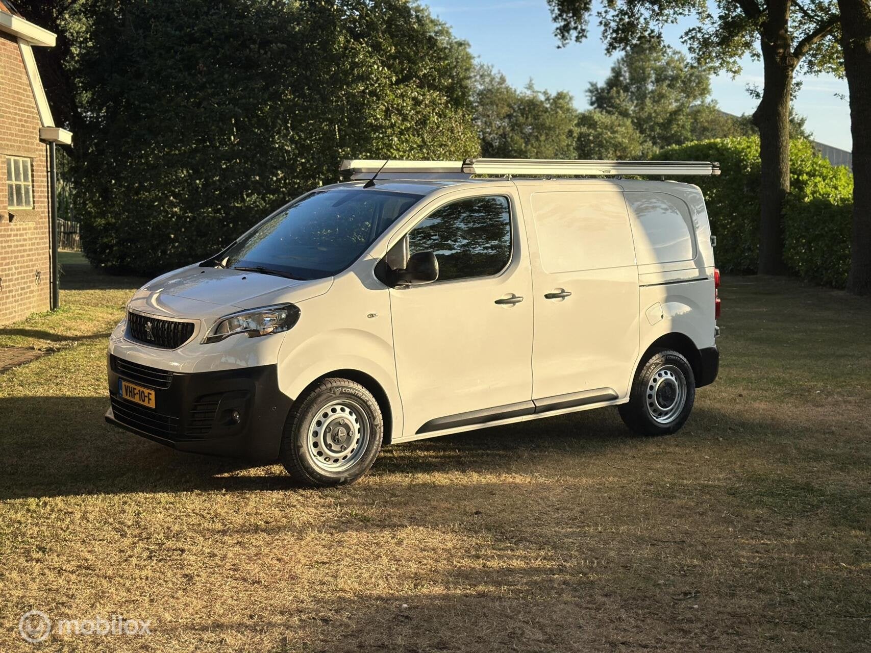 Peugeot Expert 2.0 BlueHDI 120 Compact Premium 1e eig dealer, Voorwielaandrijving, Stof, Gebruikt, 4 cilinders