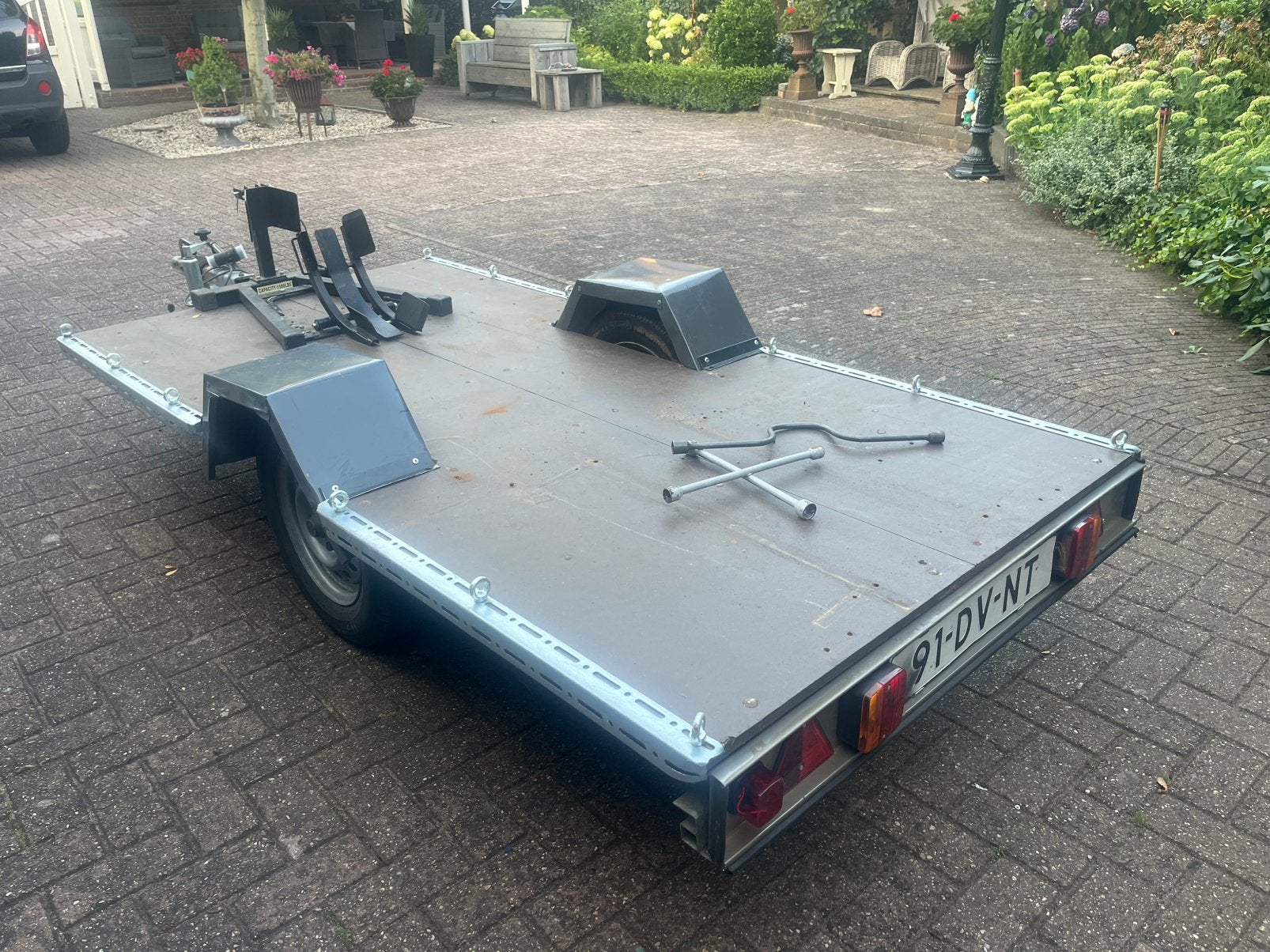Motor trailer., Ophalen, Gebruikt