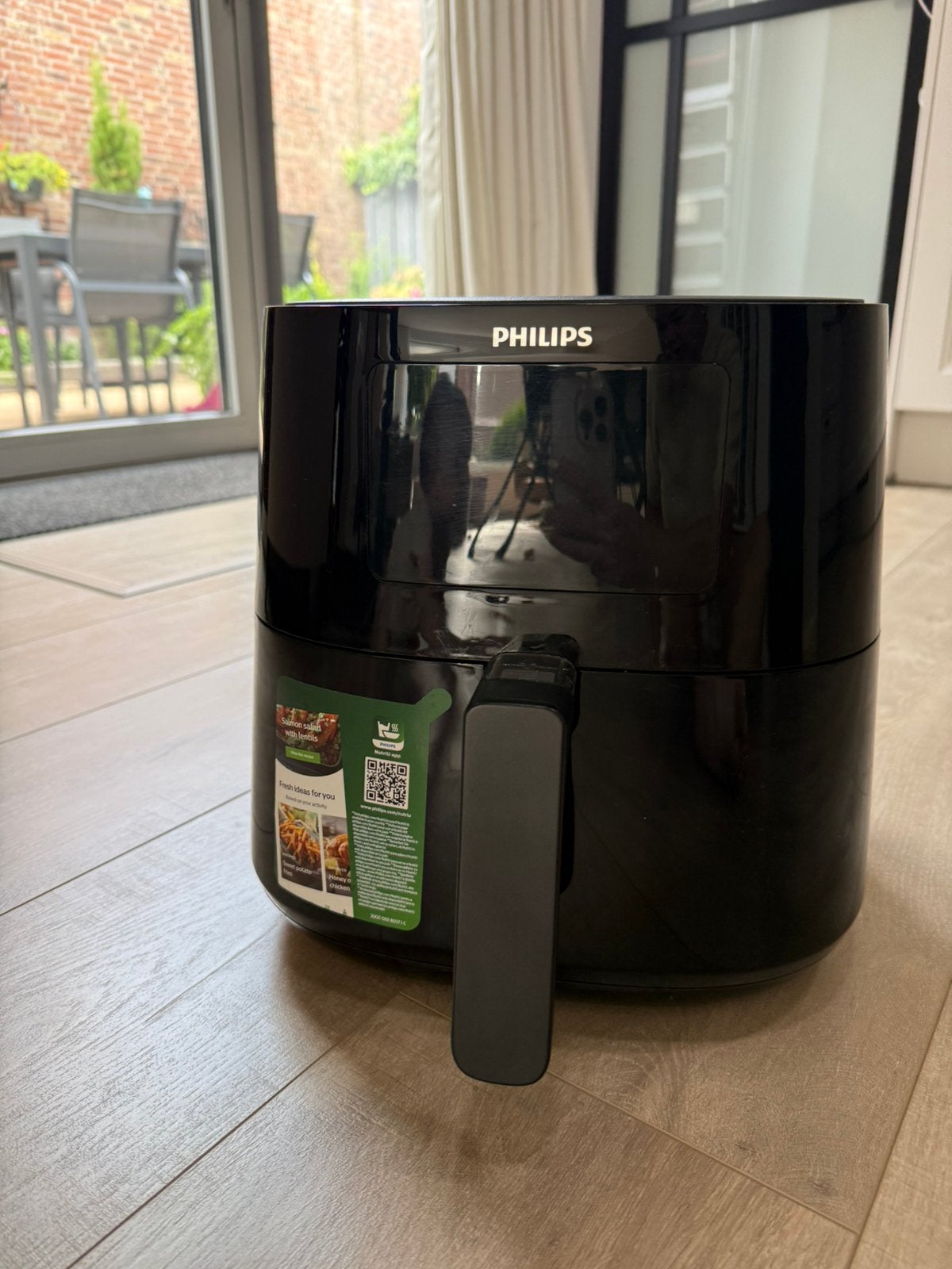 Te koop: Philips Airfryer Essential XL HD9270/93, 2000W., Ophalen, Zo goed als nieuw, Airfryer XL