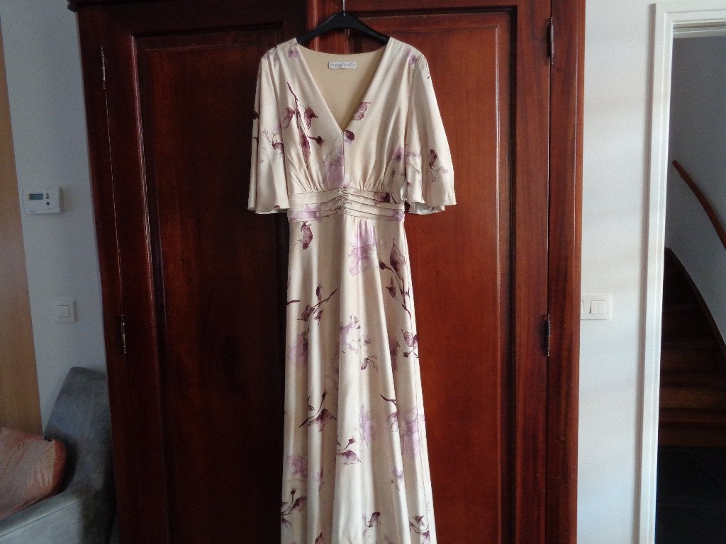 Cocktailjurk/ feestjurk, Maat 38/40 (M), Beige, Cocktailjurk, Ophalen of Verzenden