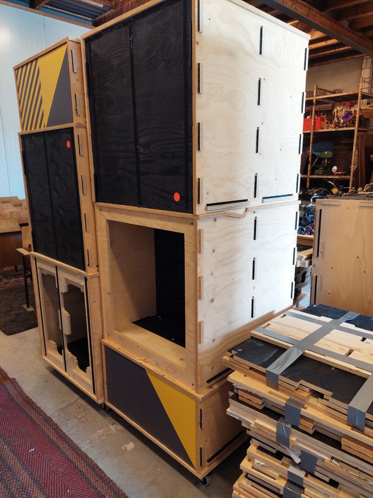 *Partij systeemkast modules voor atelier/galerie *, Ophalen, Zo goed als nieuw