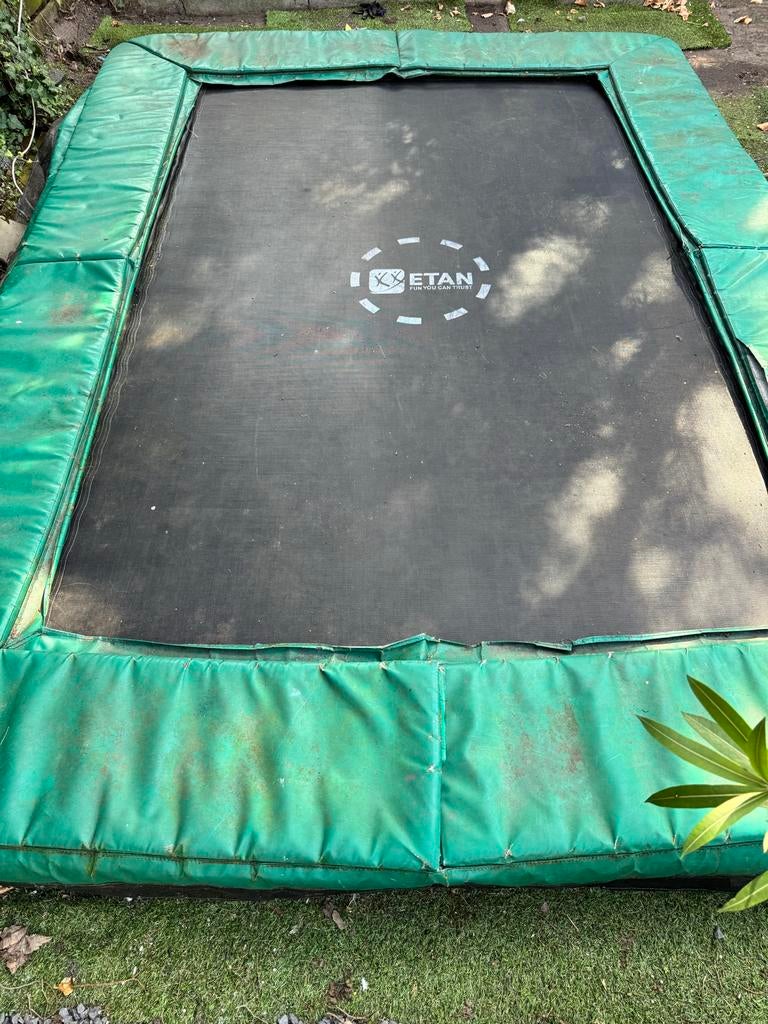 Etan Trampoline met recent springdoek, Ophalen, Gebruikt