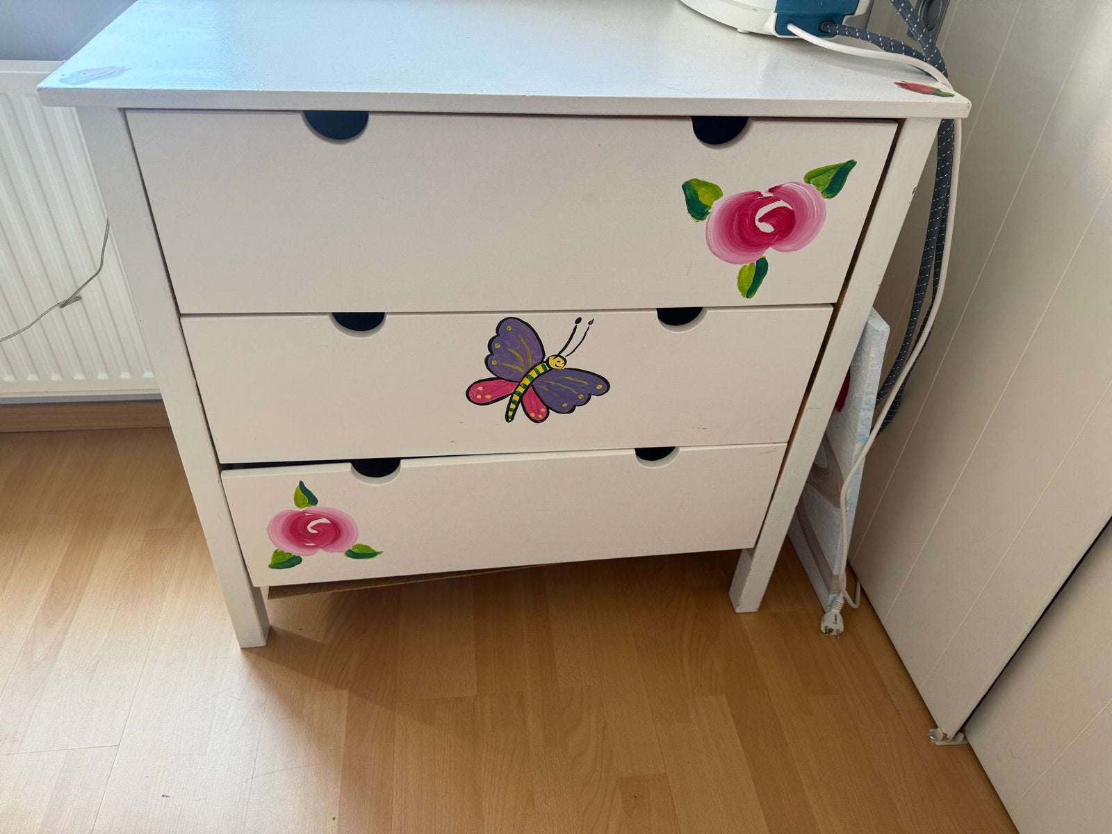 Super schattige beschilderde ladenkast, Gebruikt, Minder dan 50 cm, Ophalen, Minder dan 90 cm