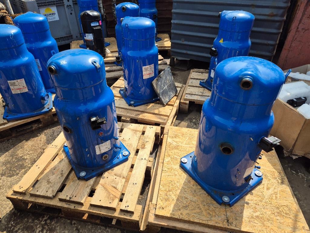 Danfoss compressoren 2000kg (export), Ophalen