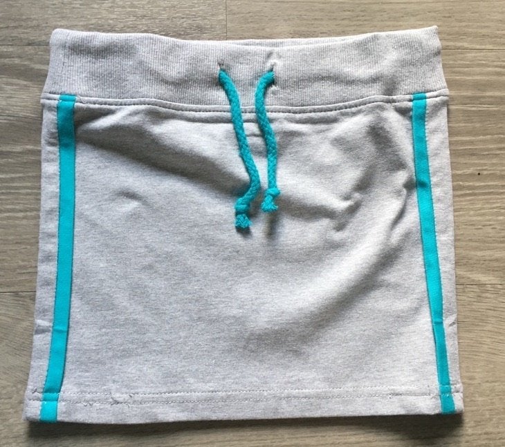Nieuwe grijze rok Maat 116/122, Ophalen of Verzenden, Nieuw, Meisje, Jurk of Rok