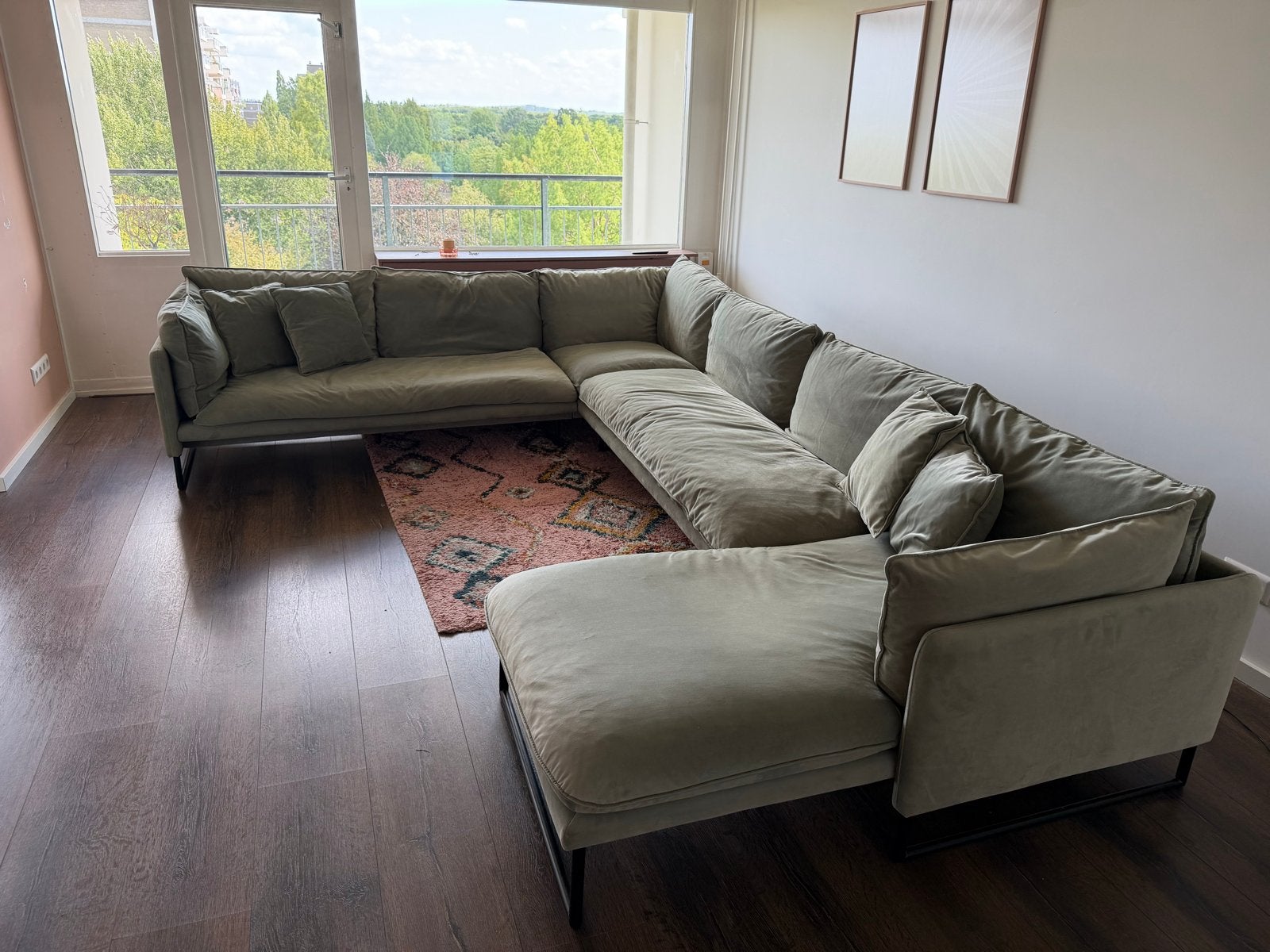 Grote hoekbank (made mallini) van sage velvet stof, Ophalen, 100 tot 125 cm, Hoekbank, 300 cm of meer