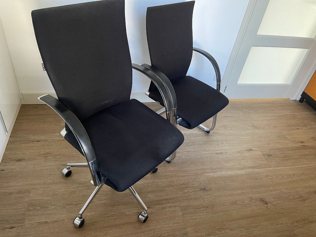 Bureaustoelen - Zwart met Chrome Onderstel (2 stuks), Ophalen of Verzenden, Gebruikt, Zwart, Bureaustoel