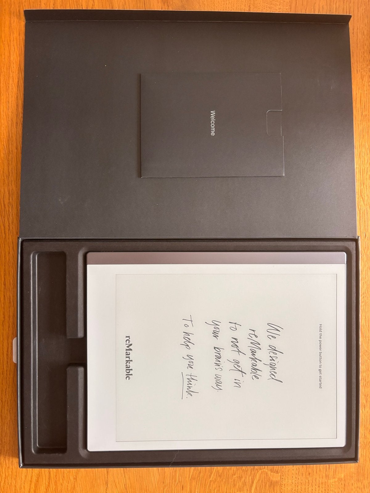 reMarkable 2 Paper Tablet met Marker Plus en Folio, Ophalen, 8 GB, Touchscreen, Zo goed als nieuw